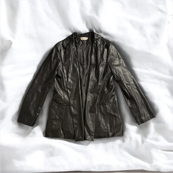 Fashion Nova Jackets & Blazers - Nova Vintage Fashion Nova Black Faux Leather Blazer Jacket Womens Medium
